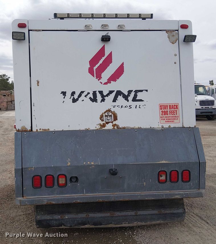 image for item EE5167 2016 Freightliner M2 street sweeper truck