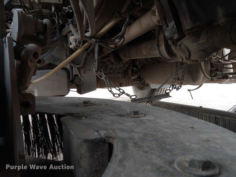 image for item EE5167 2016 Freightliner M2 street sweeper truck