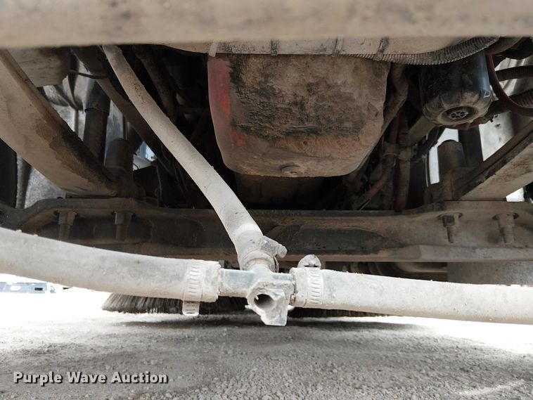 image for item EE5167 2016 Freightliner M2 street sweeper truck