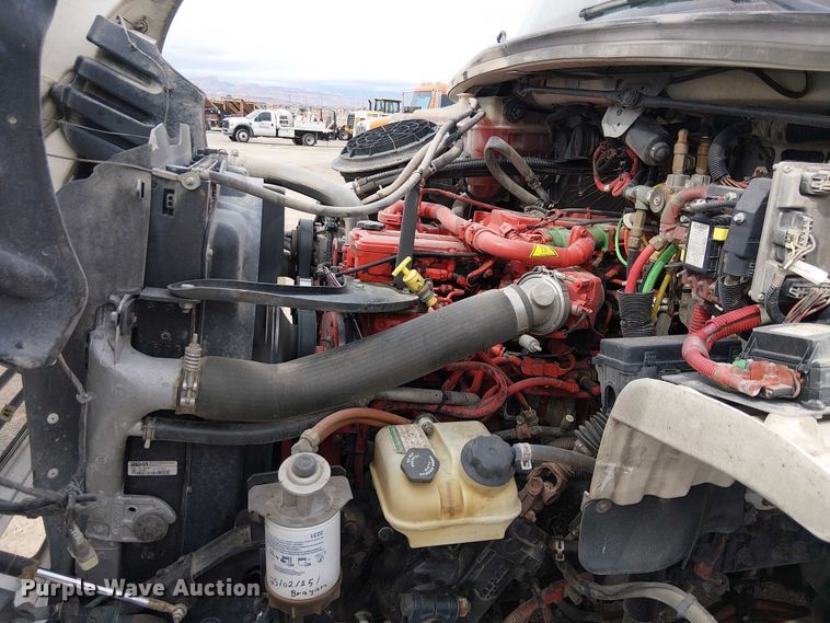 image for item EE5167 2016 Freightliner M2 street sweeper truck