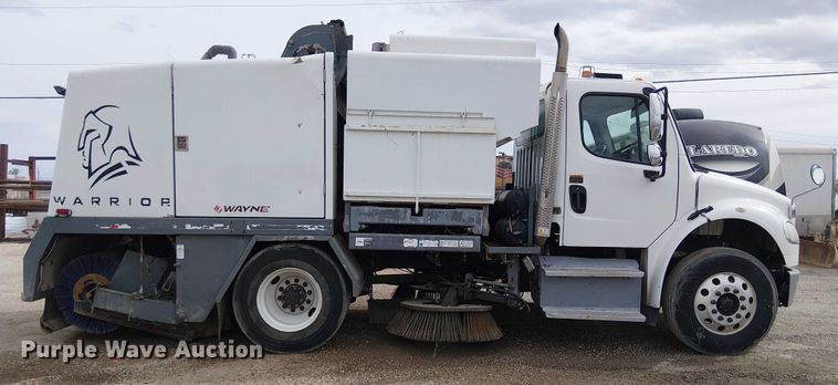 image for item EE5168 2016 Wayne Freightliner M2 street sweeper truck