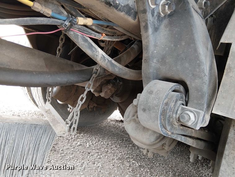 image for item EE5168 2016 Wayne Freightliner M2 street sweeper truck