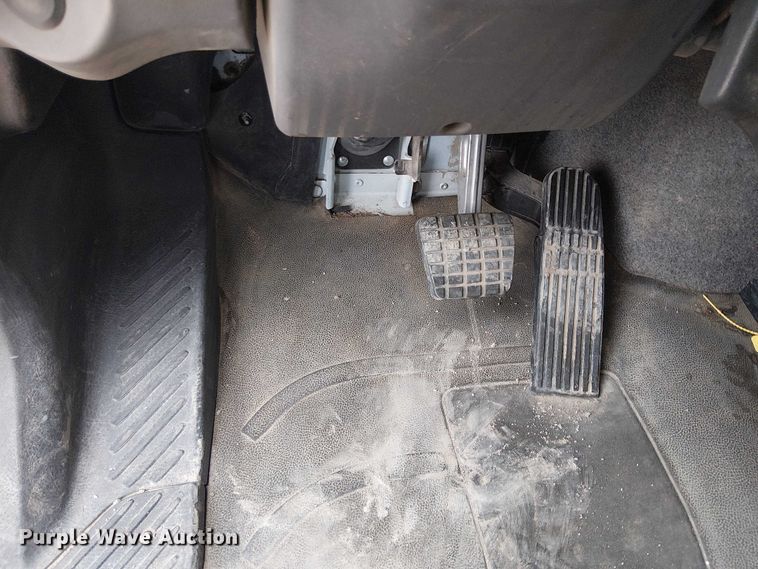 image for item EE5168 2016 Wayne Freightliner M2 street sweeper truck