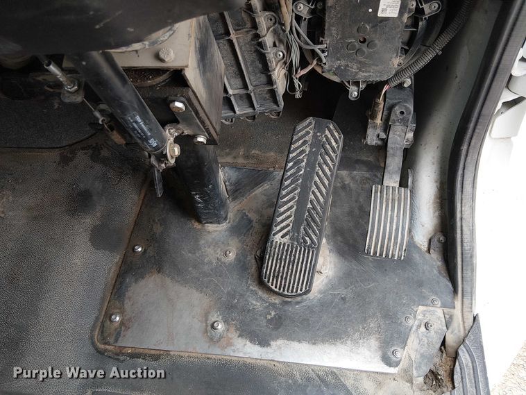 image for item EE5168 2016 Wayne Freightliner M2 street sweeper truck