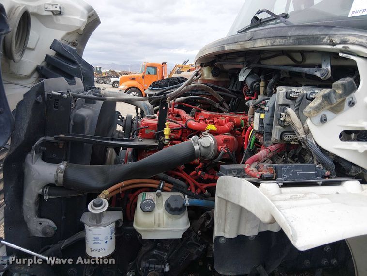 image for item EE5168 2016 Wayne Freightliner M2 street sweeper truck