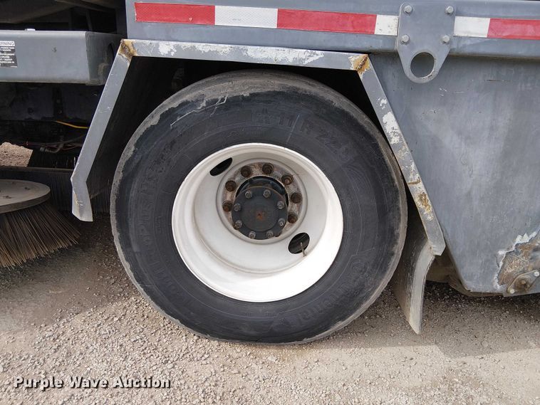 image for item EE5168 2016 Wayne Freightliner M2 street sweeper truck