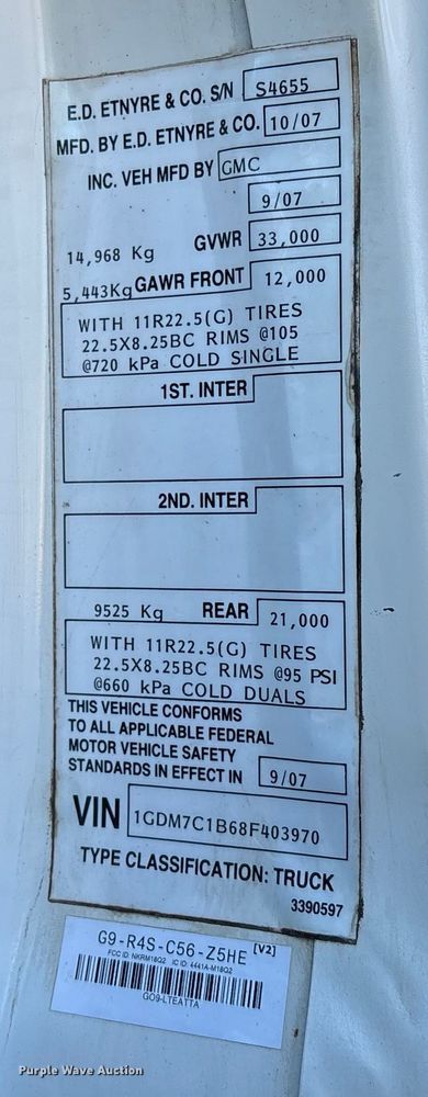 image for item EF0989 2008 GMC C7 oil distributor truck