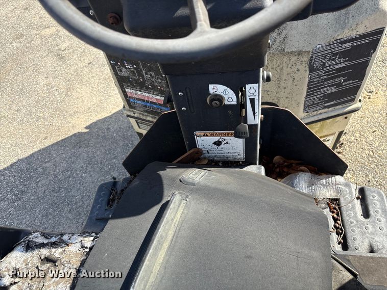 image for item EF0991 Ingersoll Rand DD-12S double drum vibratory roller