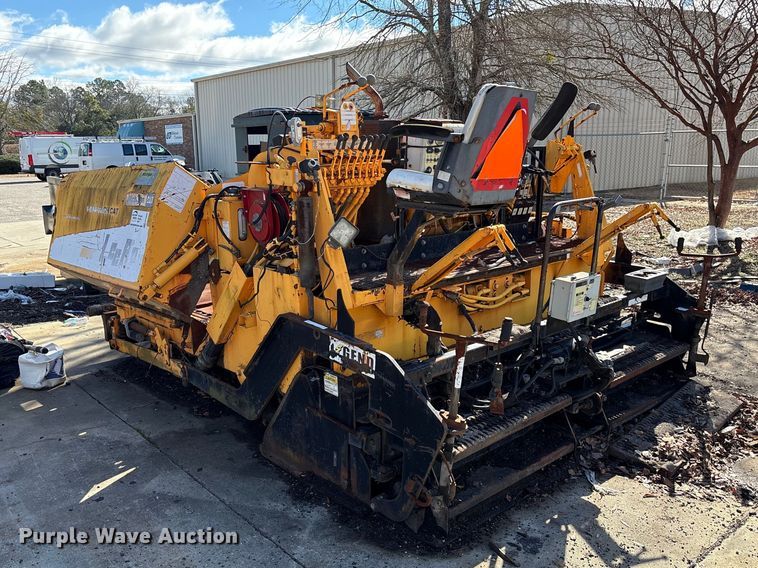 image for item EF0992 Lee Boy 8500 paver