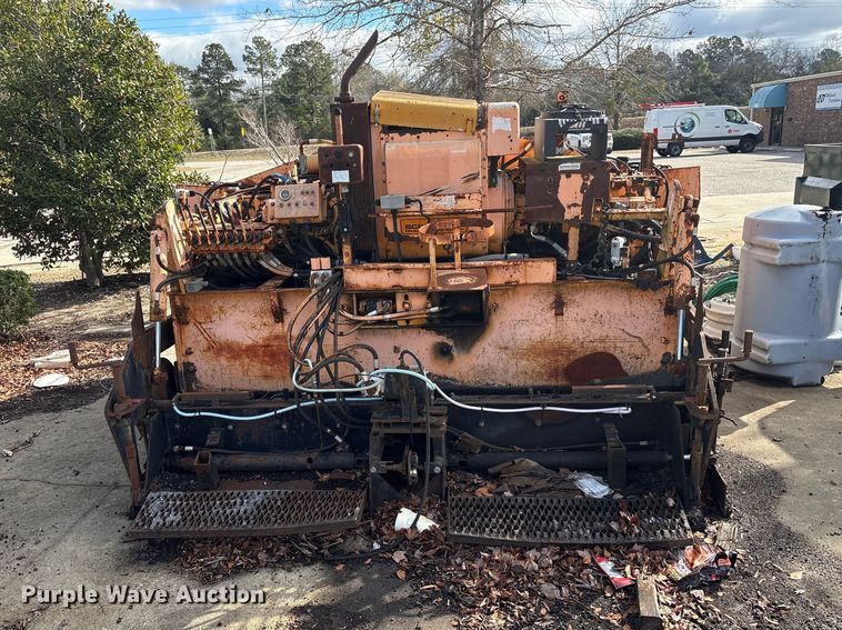 image for item EF0993 Lee Boy 8000C paver