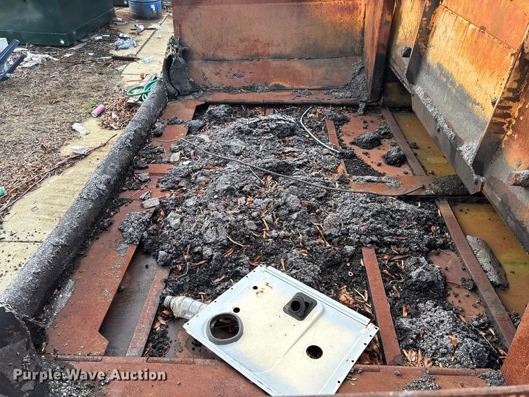 image for item EF0993 Lee Boy 8000C paver