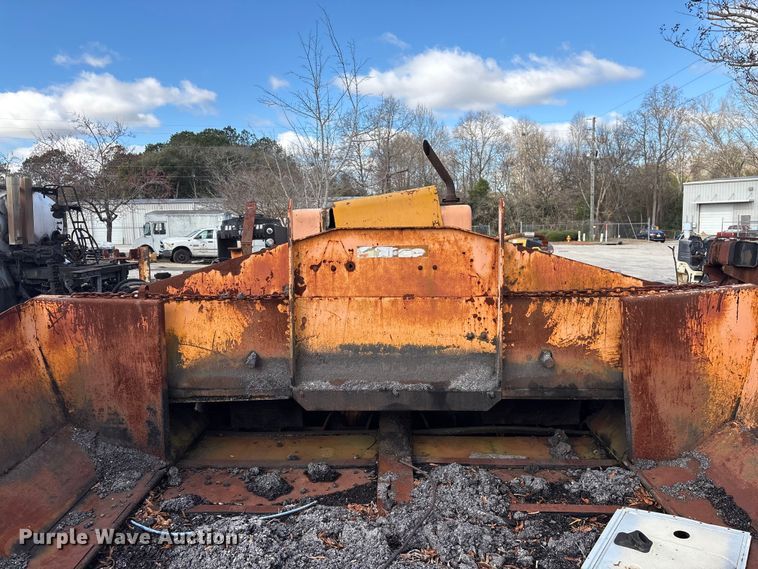 image for item EF0993 Lee Boy 8000C paver