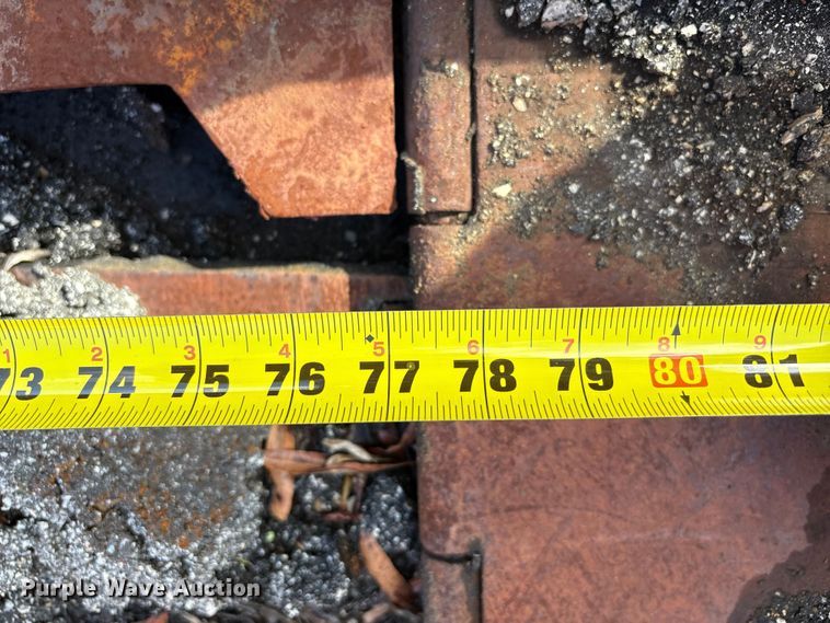 image for item EF0993 Lee Boy 8000C paver