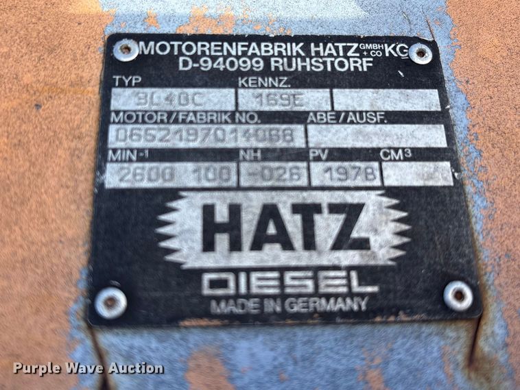 image for item EF0993 Lee Boy 8000C paver