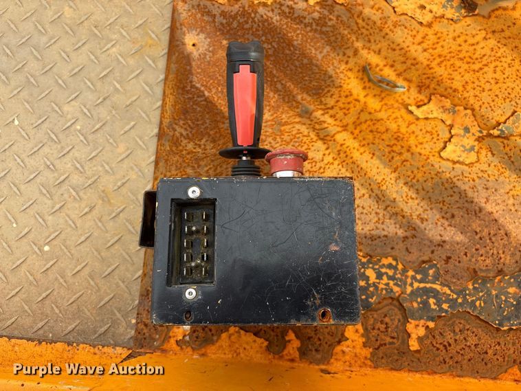 image for item EF1004 2017 Hy-Brid Lifts HB-1430 scissor lift