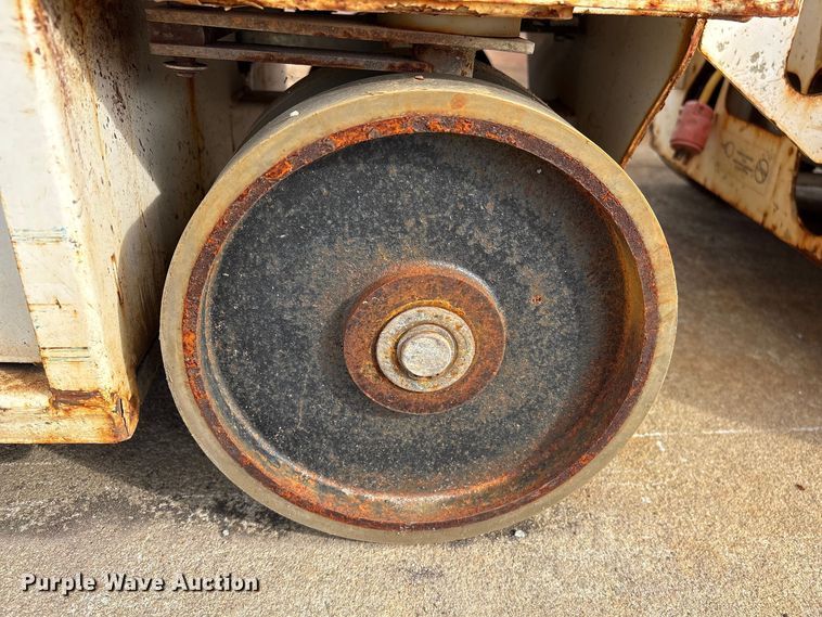 image for item EF1004 2017 Hy-Brid Lifts HB-1430 scissor lift