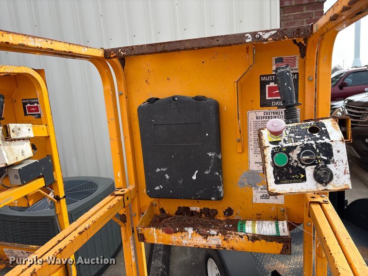 image for item EF1006 2016 Hy-Brid Lifts HB-1430 scissor lift