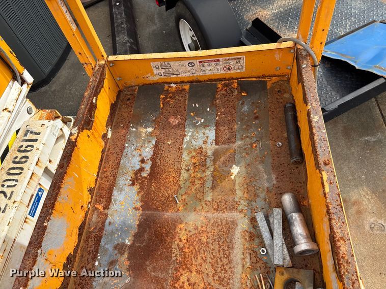 image for item EF1006 2016 Hy-Brid Lifts HB-1430 scissor lift