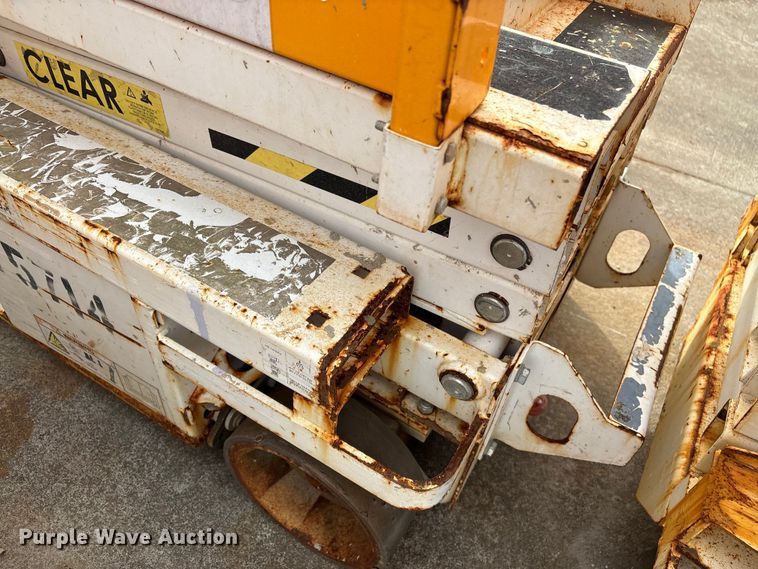 image for item EF1006 2016 Hy-Brid Lifts HB-1430 scissor lift