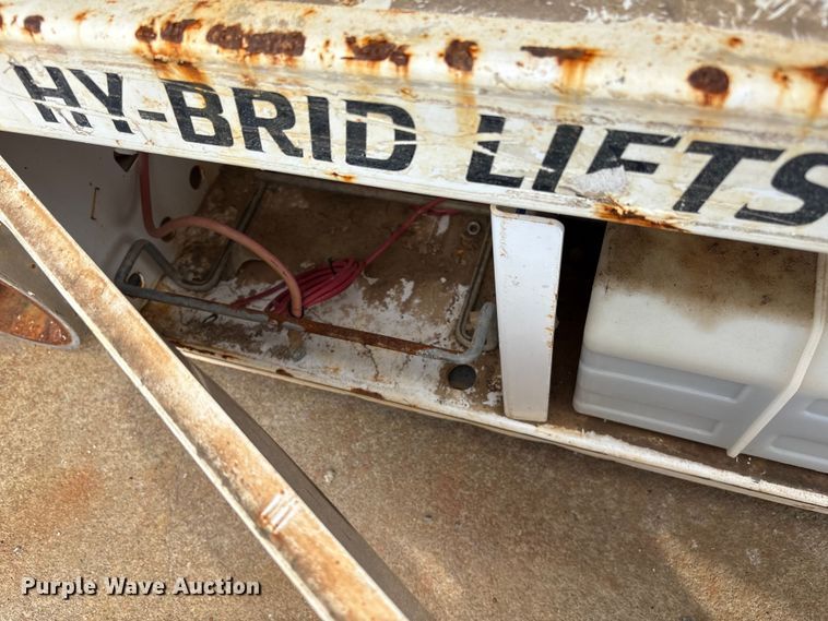 image for item EF1006 2016 Hy-Brid Lifts HB-1430 scissor lift