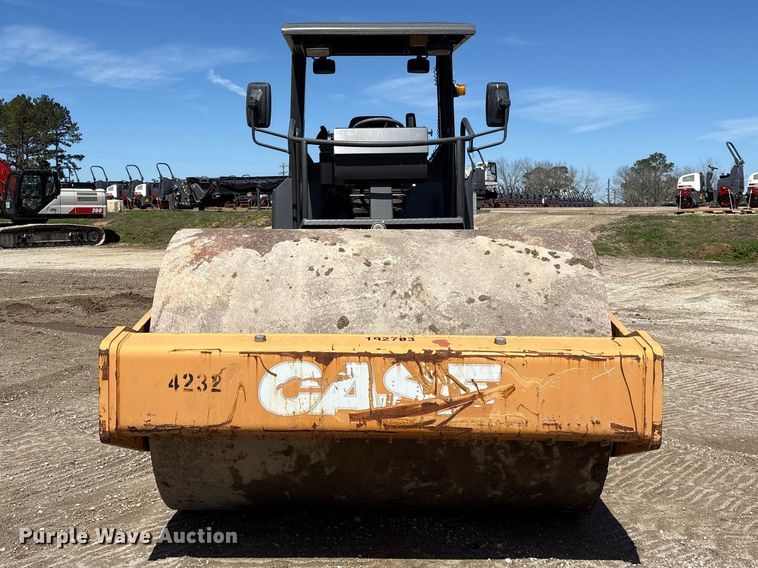 image for item EF1025 2018 Case SV212D single drum vibratory roller