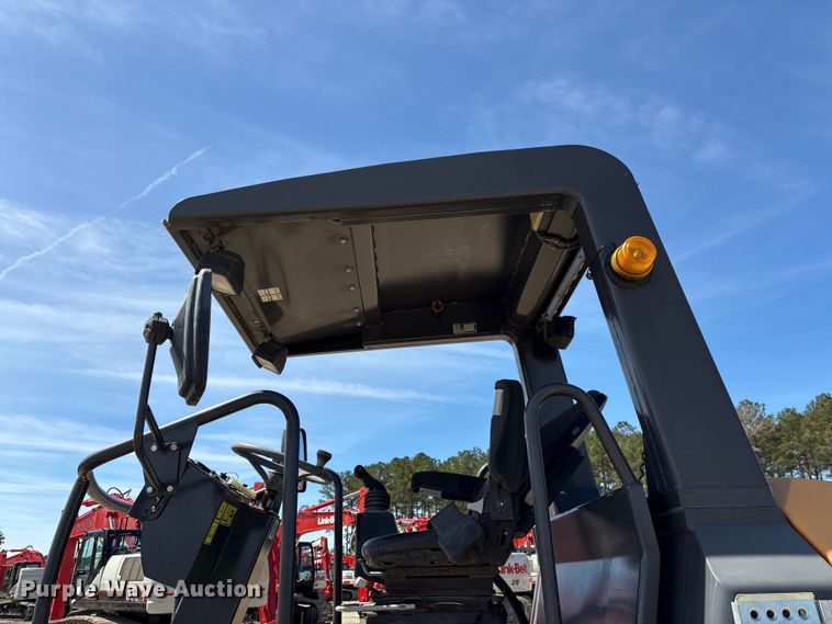 image for item EF1025 2018 Case SV212D single drum vibratory roller