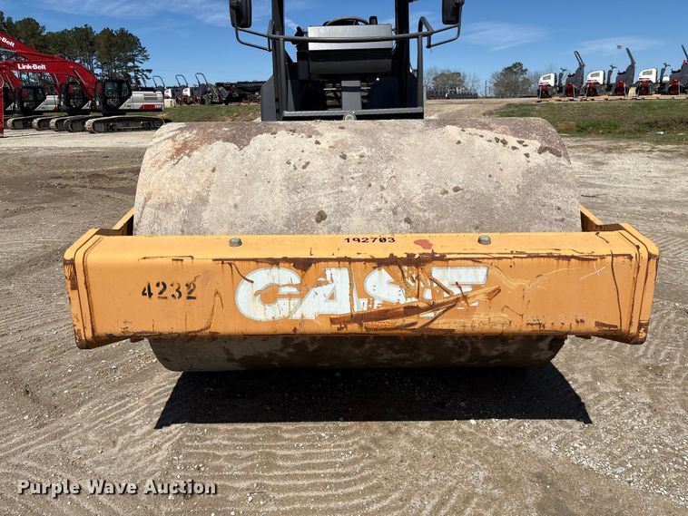 image for item EF1025 2018 Case SV212D single drum vibratory roller