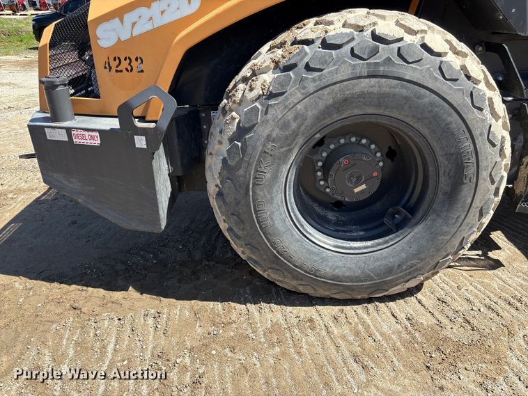 image for item EF1025 2018 Case SV212D single drum vibratory roller