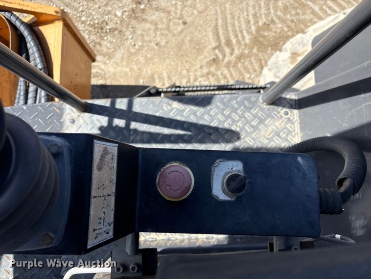 image for item EF1025 2018 Case SV212D single drum vibratory roller