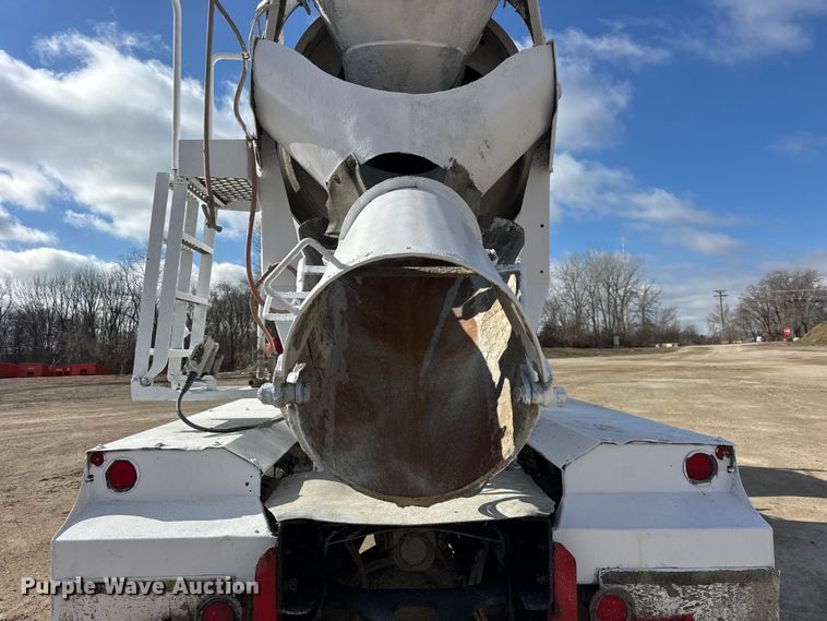 image for item EF2434 2005 Sterling Truck L-Line ready mix truck
