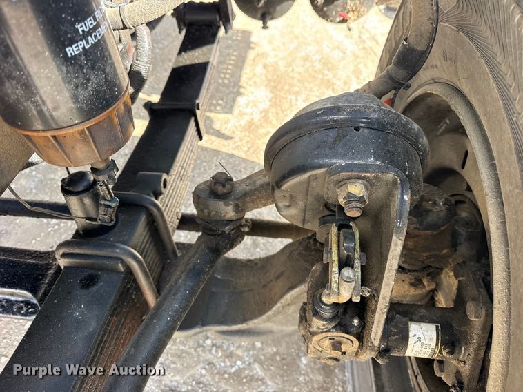 image for item EF2434 2005 Sterling Truck L-Line ready mix truck