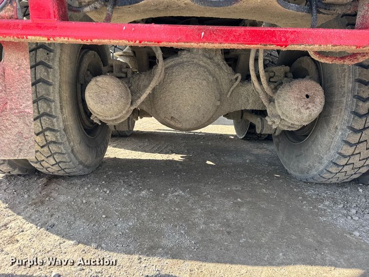 image for item EF2434 2005 Sterling Truck L-Line ready mix truck