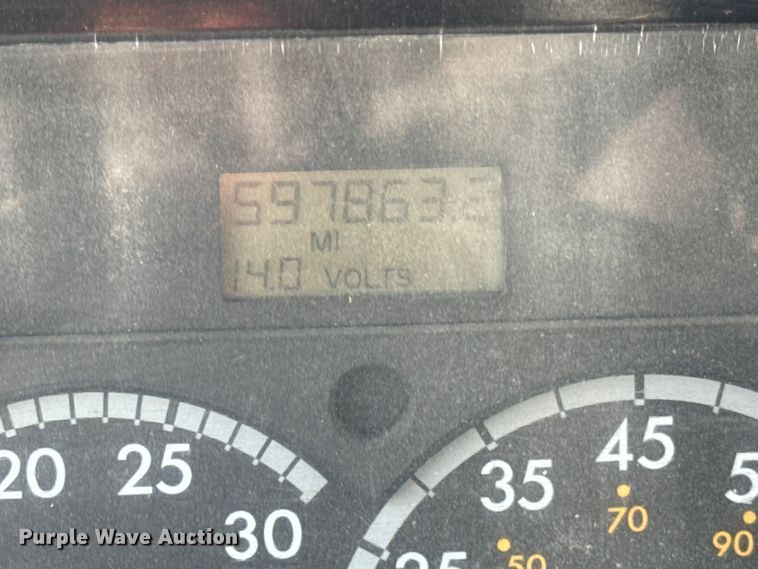 image for item EF2434 2005 Sterling Truck L-Line ready mix truck