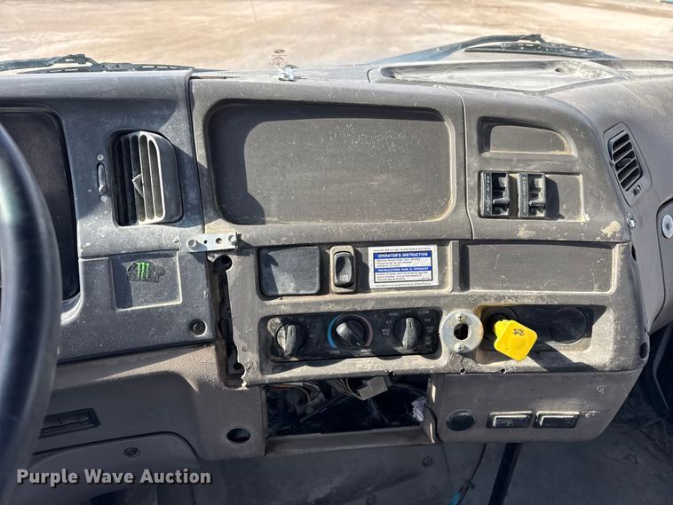 image for item EF2434 2005 Sterling Truck L-Line ready mix truck