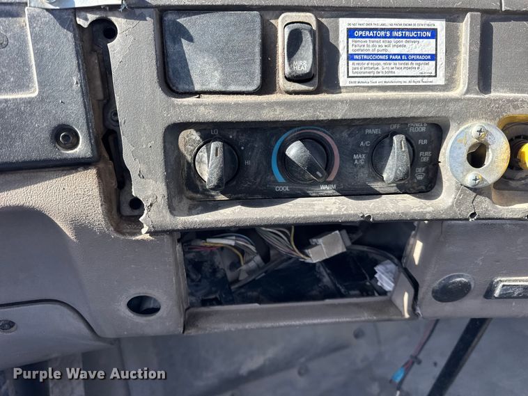 image for item EF2434 2005 Sterling Truck L-Line ready mix truck