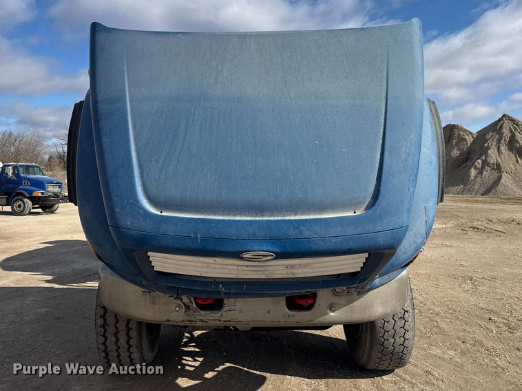 image for item EF2434 2005 Sterling Truck L-Line ready mix truck