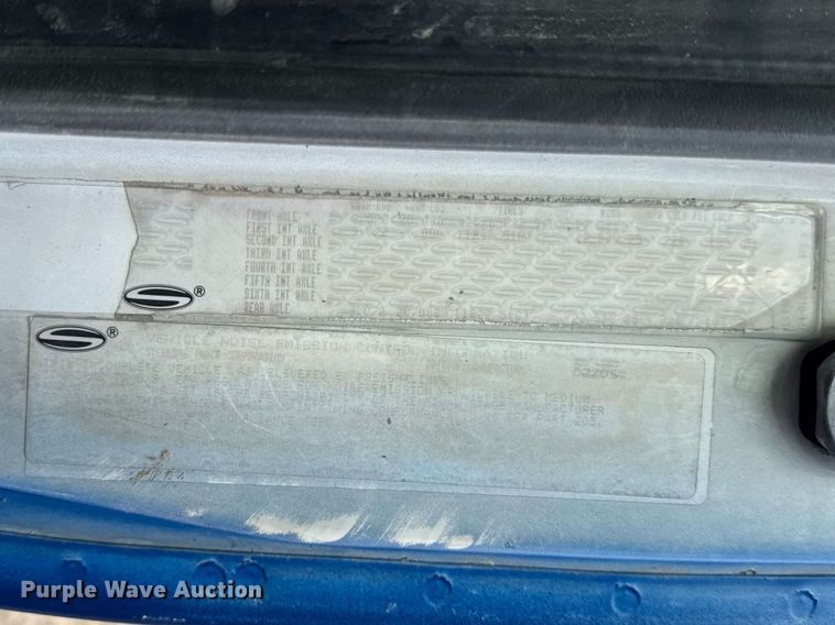 image for item EF2434 2005 Sterling Truck L-Line ready mix truck