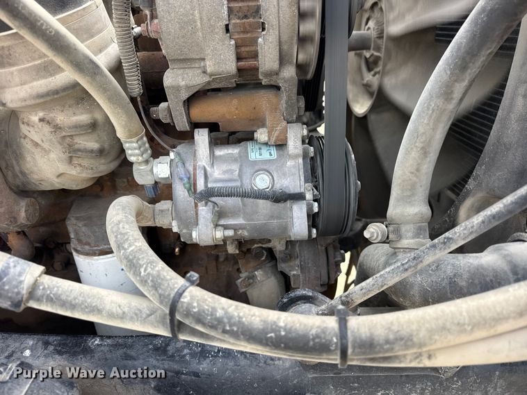 image for item EF2435 2001 Sterling L-Line ready mix truck