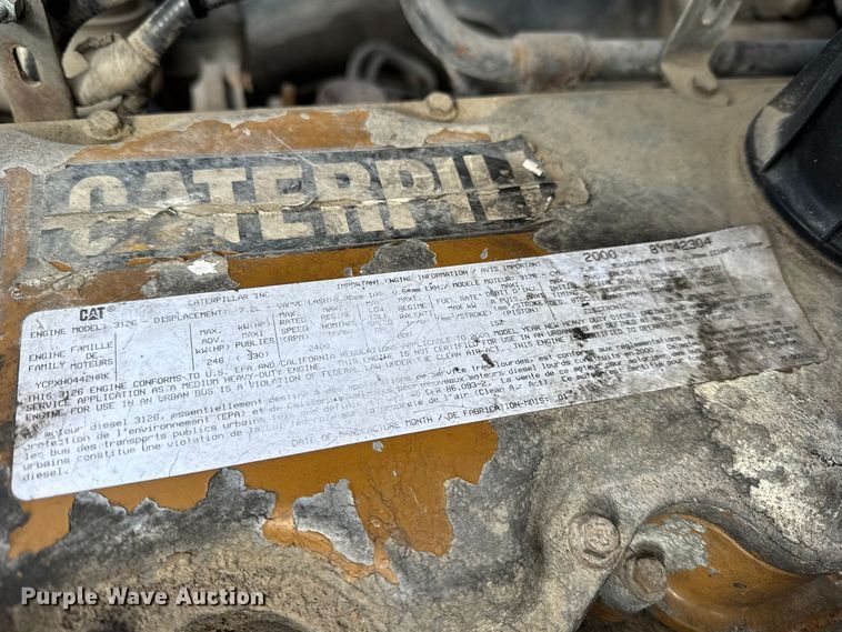 image for item EF2435 2001 Sterling L-Line ready mix truck