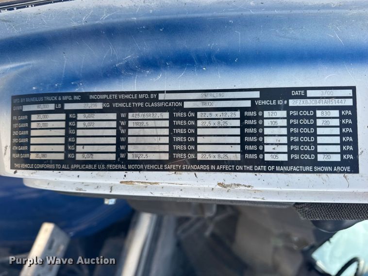 image for item EF2435 2001 Sterling L-Line ready mix truck