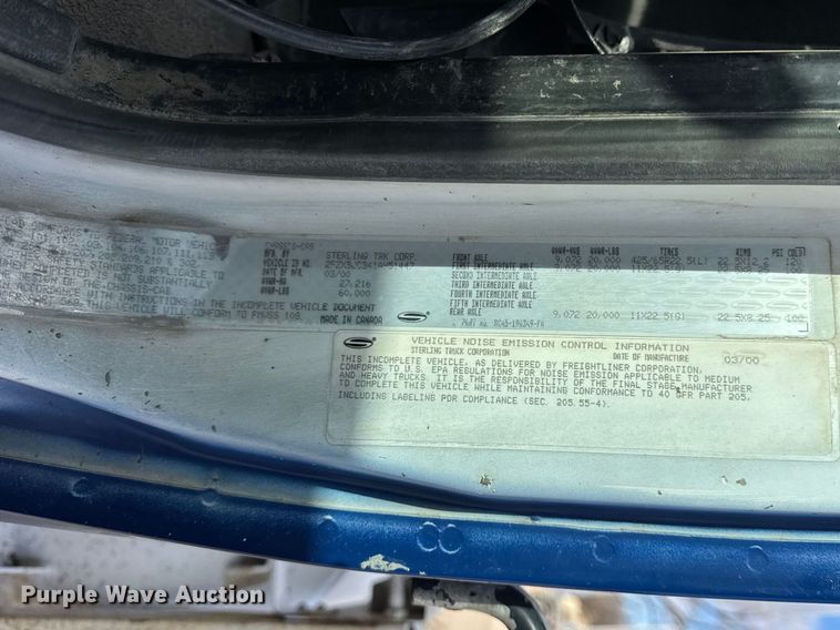 image for item EF2435 2001 Sterling L-Line ready mix truck