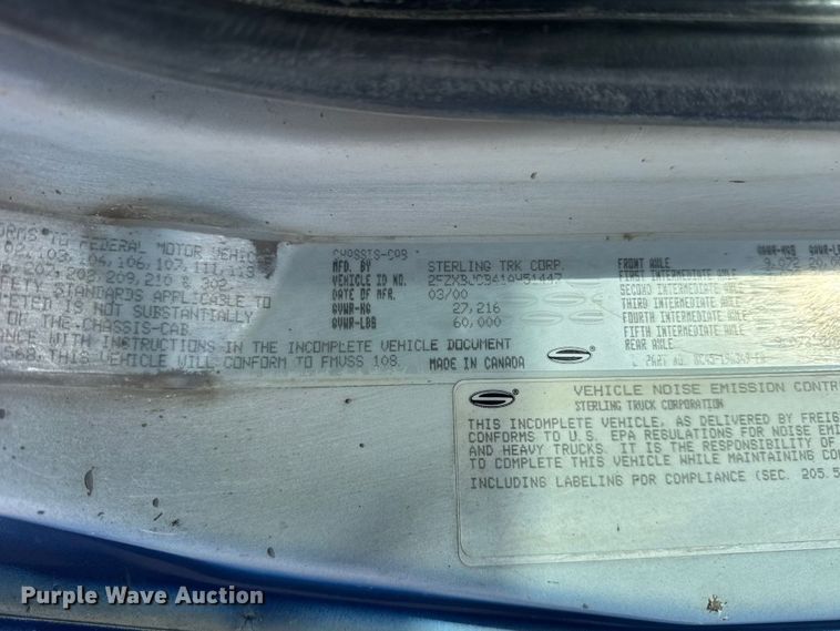 image for item EF2435 2001 Sterling L-Line ready mix truck