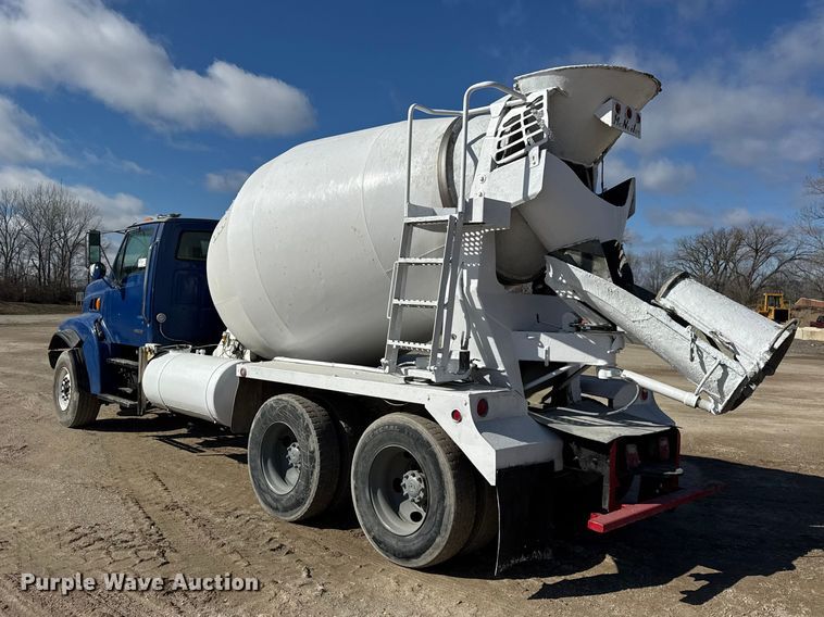 image for item EF2436 2003 Sterling L-Line ready mix truck