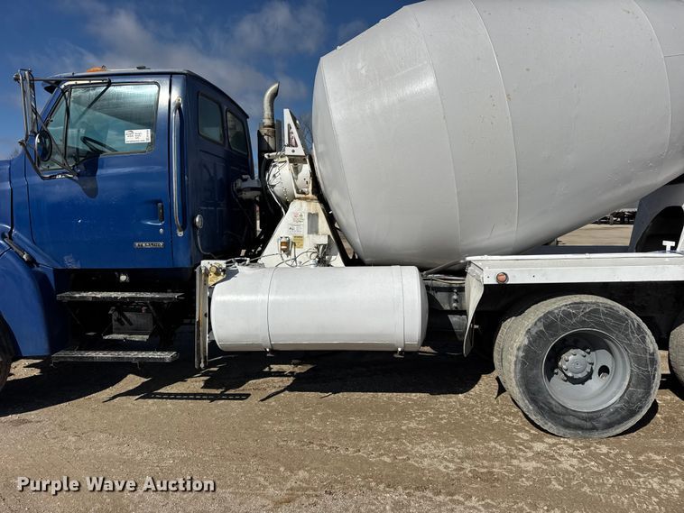 image for item EF2436 2003 Sterling L-Line ready mix truck