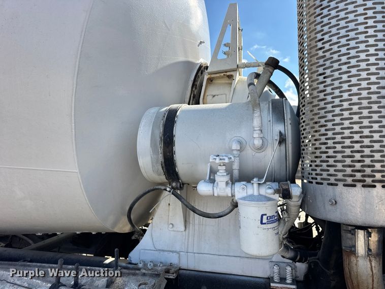 image for item EF2436 2003 Sterling L-Line ready mix truck