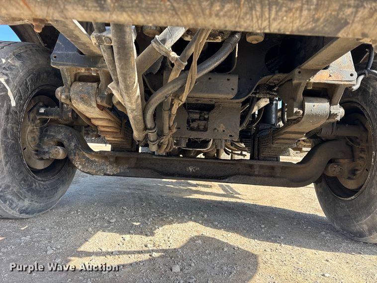 image for item EF2436 2003 Sterling L-Line ready mix truck