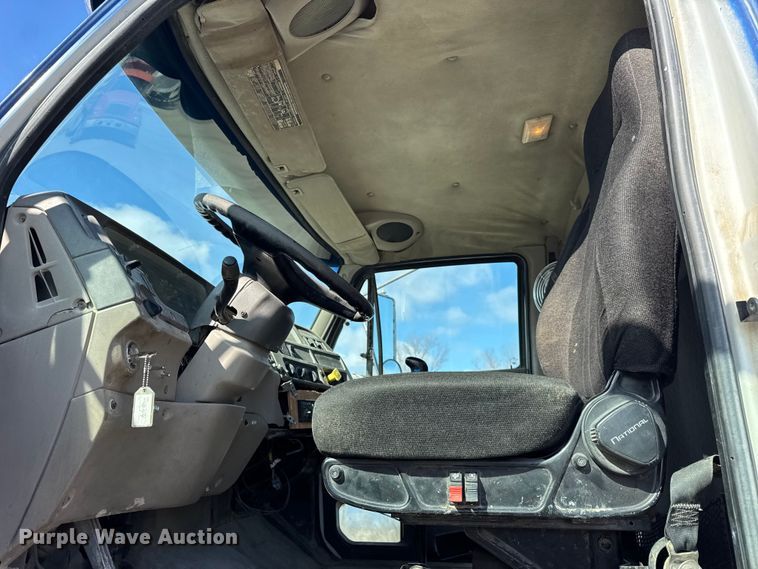 image for item EF2436 2003 Sterling L-Line ready mix truck