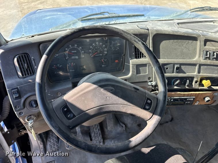 image for item EF2436 2003 Sterling L-Line ready mix truck