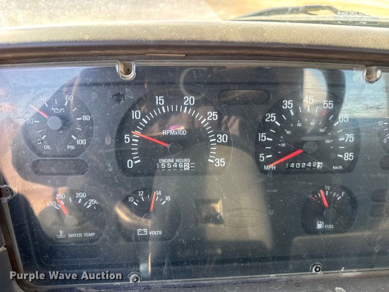 image for item EF2436 2003 Sterling L-Line ready mix truck