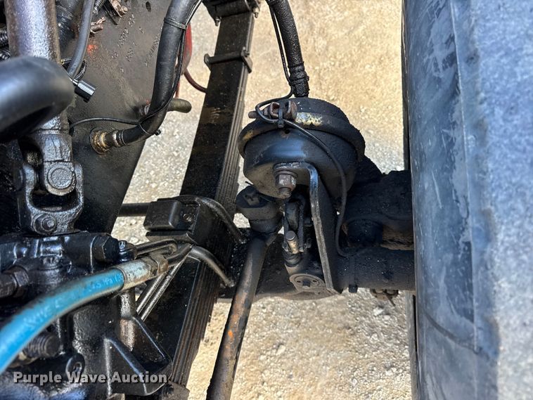 image for item EF2436 2003 Sterling L-Line ready mix truck